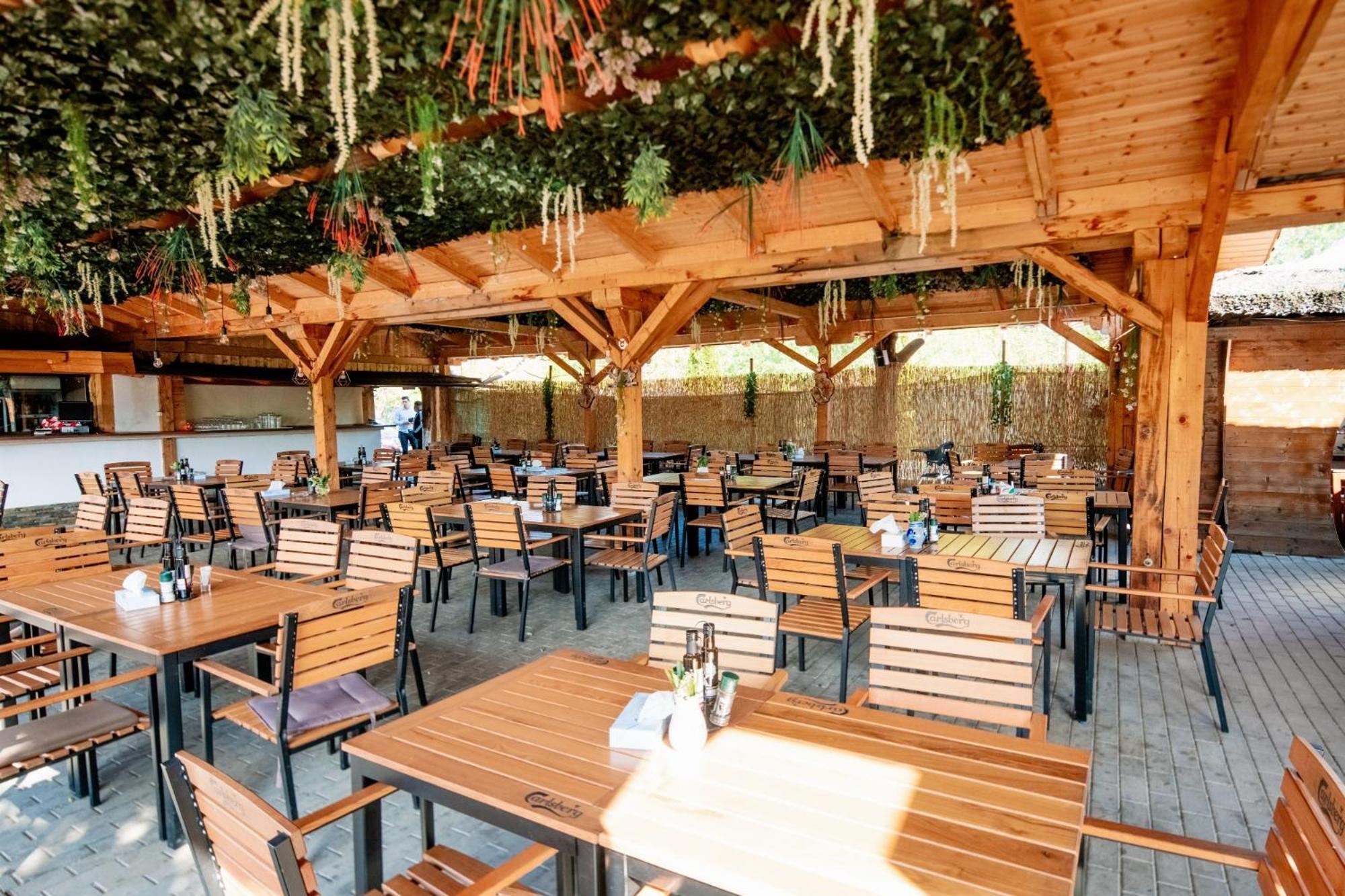 מלון Răşinari Montana Garden מראה חיצוני תמונה